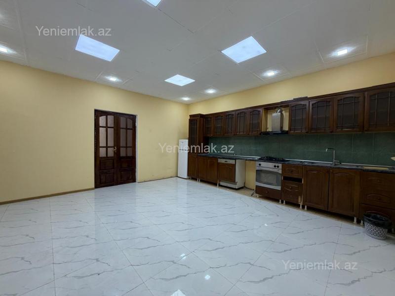 10 otaqlı Həyət evi / Villa, Səbail rayonu, Bakı