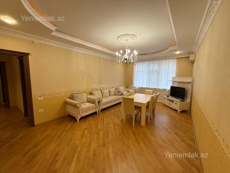 2 otaqlı mənzil, 95 m², Gənclik, 240 000 AZN
