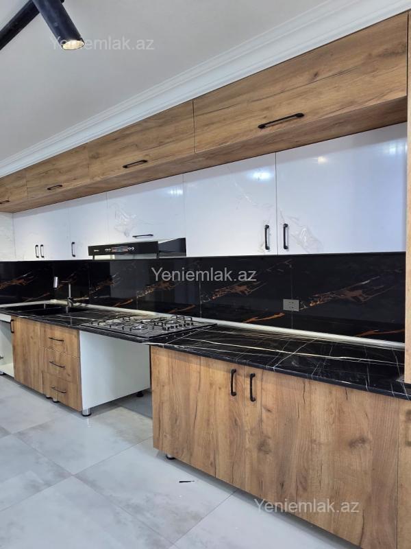 Bina evi menzil Satılır Sumqayıt 10-cu mikrorayon Sumqayıt ş. 10-cu mikrorayon 9 mərtəbəli binanın 8-ci mərtəbəsində 3