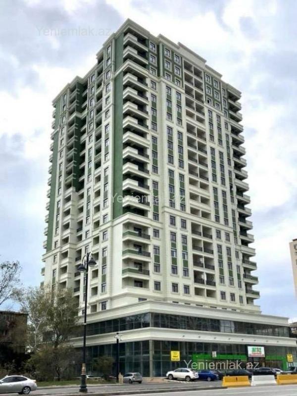 Bina evi menzil Satılır Bakı Xətai rayonu 8 Noyabr pr üstündə Kupçalı və İpotekyaya yararlı 105kv təmirsiz mənzil satıl