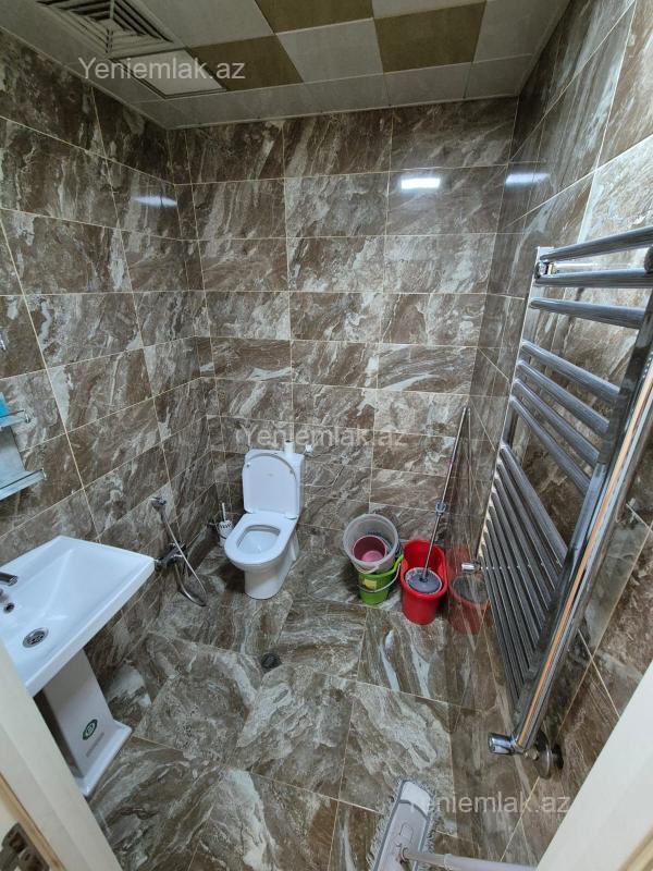 3 otaqlı Bina evi menzil, Səbail rayonu, Bakı