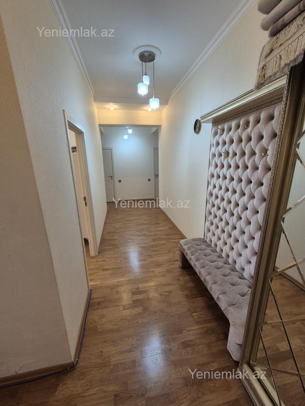 3 otaqlı Bina evi menzil, Səbail rayonu, Bakı