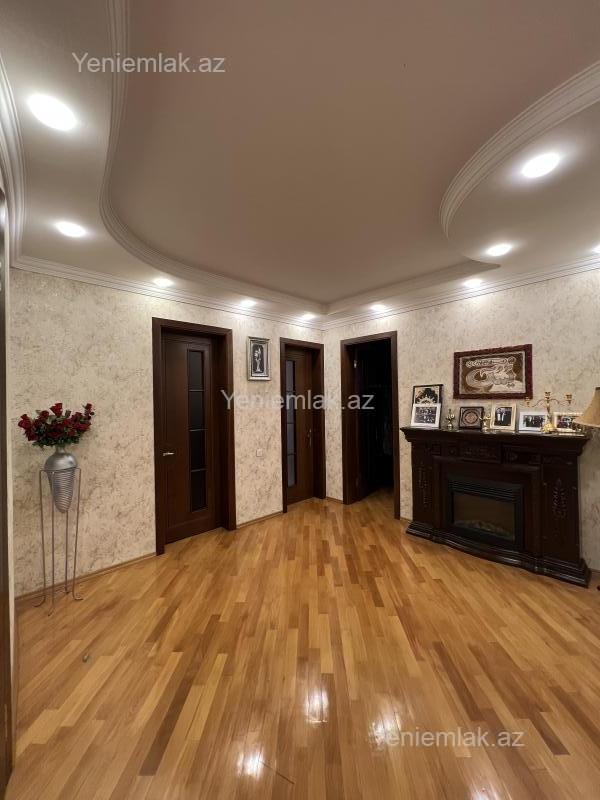 7 otaqlı Həyət evi / Villa, Səbail rayonu, Bakı