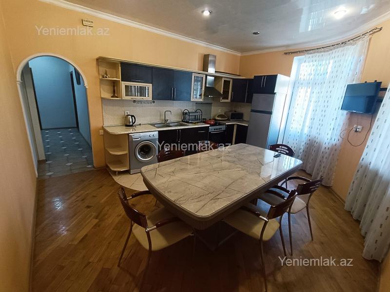 3 otaqlı Bina evi menzil, Yasamal rayonu, Bakı