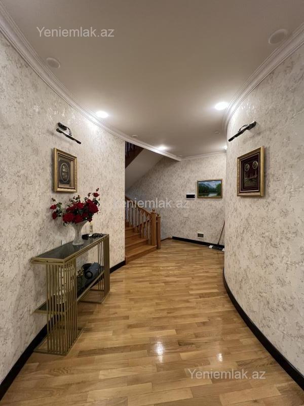 7 otaqlı Həyət evi / Villa, Səbail rayonu, Bakı