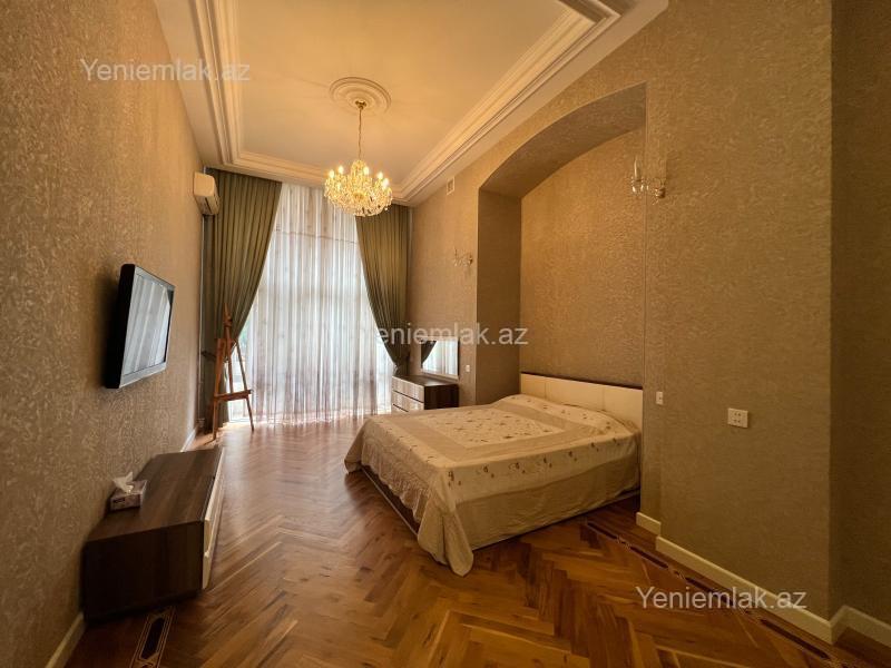 4 otaqlı Bina evi menzil, Səbail rayonu, Bakı