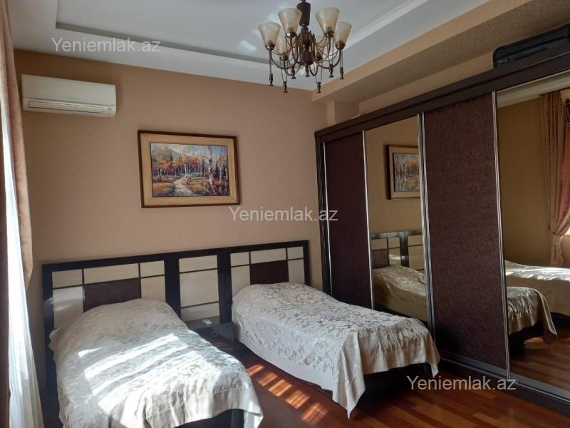 6 otaqlı Həyət evi / Villa, Novxanı, Abşeron