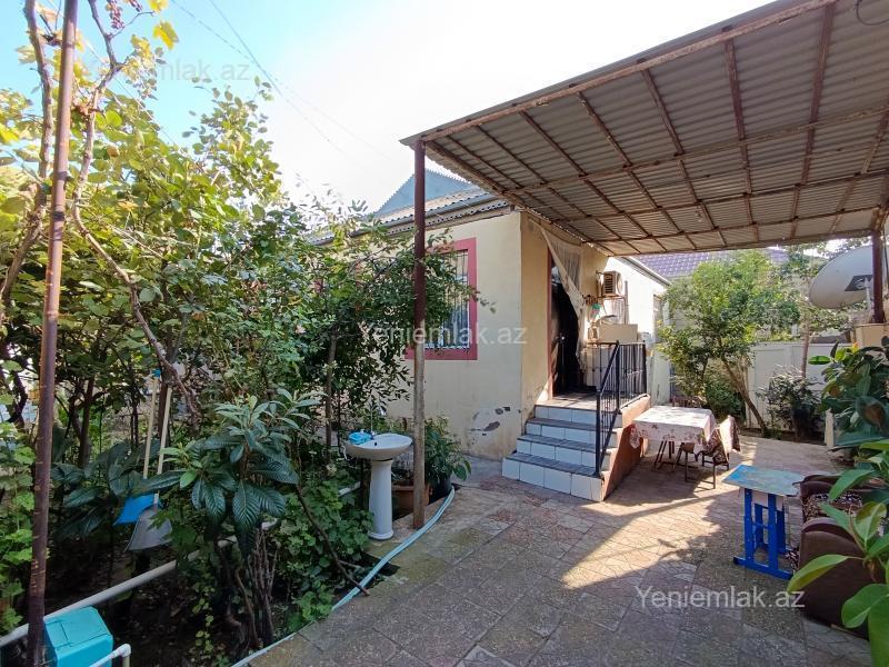 Həyət evi / Villa Satılır Bakı Sabunçu rayonu Zabrat qəs. Zabrat qəsəbəsində, 81 nömrəli məktəb və 21 nömrəli poliklinik