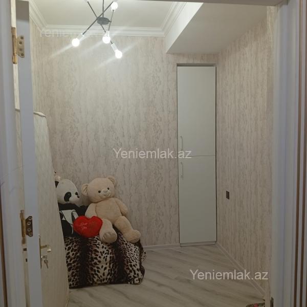 Bina evi menzil Satılır Bakı Suraxanı rayonu Zığ qəs. Tam təmirli.kombi sistemi.isti pol.Əşyalı.Əşyaları təzədir..Bina Ə