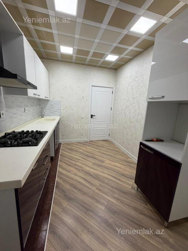 Bina evi menzil Satılır Abşeron Qurtuluş 93 Qurtuluş93 də qanuni 2 otaqlı super təmirli mənzil. Təmirdən sonra yaşayış