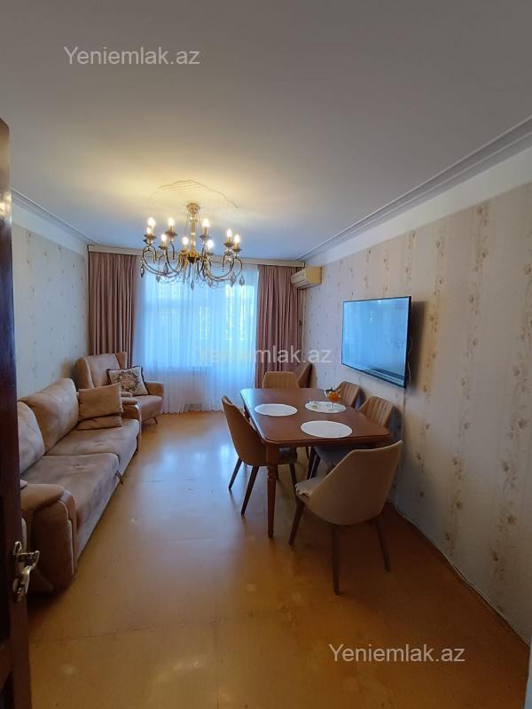 3 otaqlı Bina evi menzil, 1-ci mikrorayon, Sumqayıt