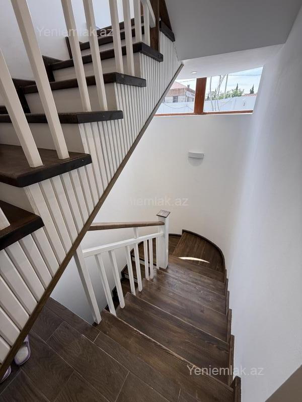 7 otaqlı Həyət evi / Villa, Novxanı, Abşeron