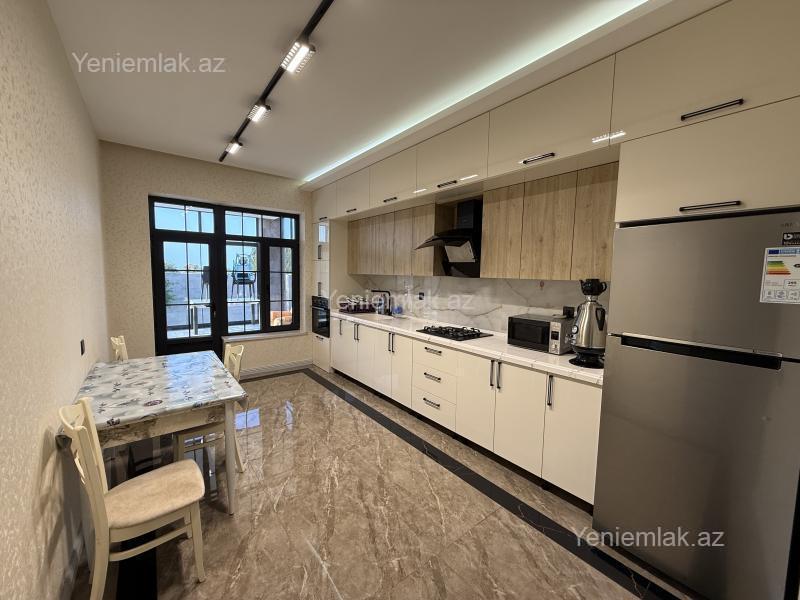 6 otaqlı Həyət evi / Villa, Novxanı, Abşeron