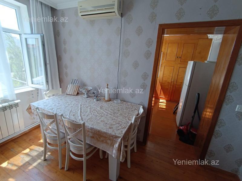 3 otaqlı Bina evi menzil, 1-ci mikrorayon, Sumqayıt
