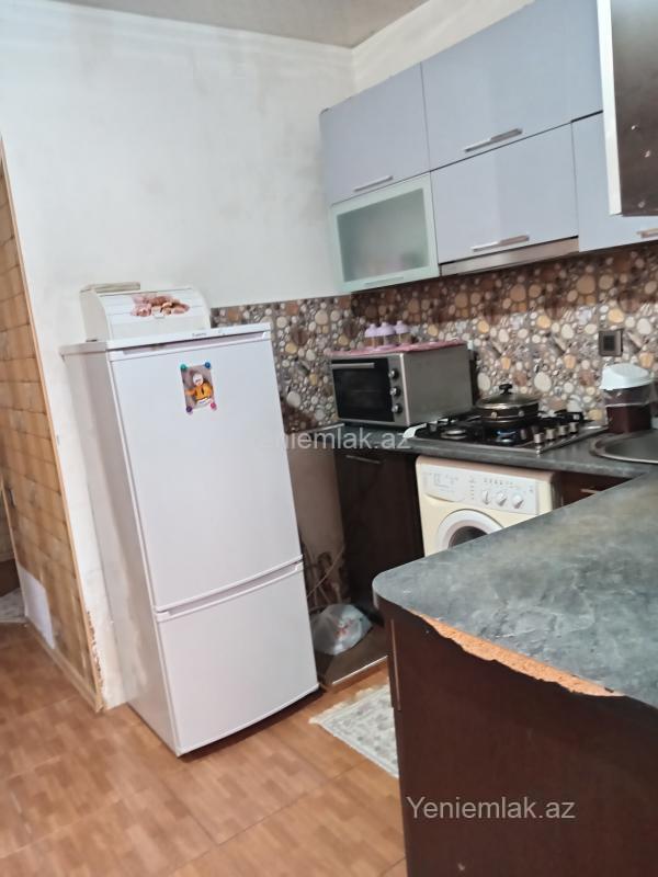 3 otaqlı Bina evi menzil, Qurtuluş 93, Abşeron