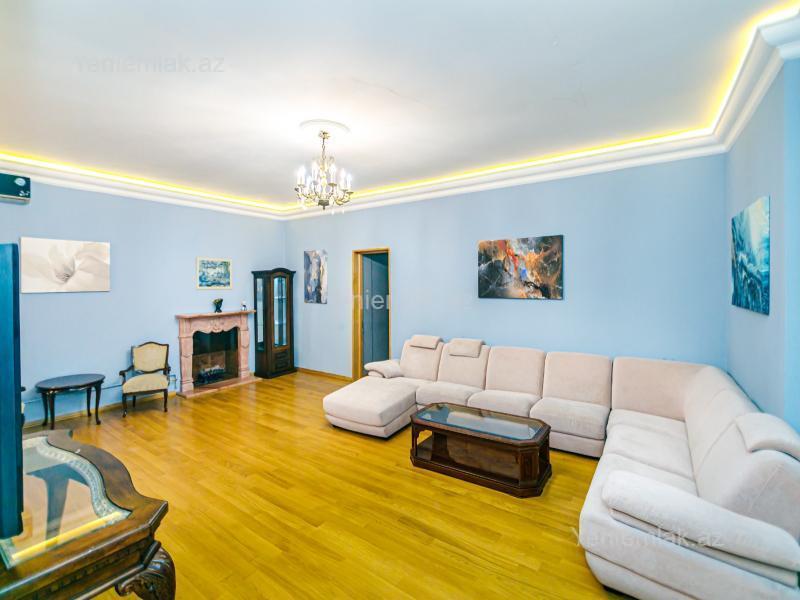 2 otaqlı Bina evi menzil, Səbail rayonu, Bakı