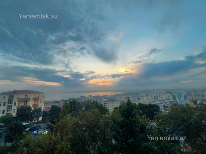 3 otaqlı Bina evi menzil, Xətai rayonu, Bakı
