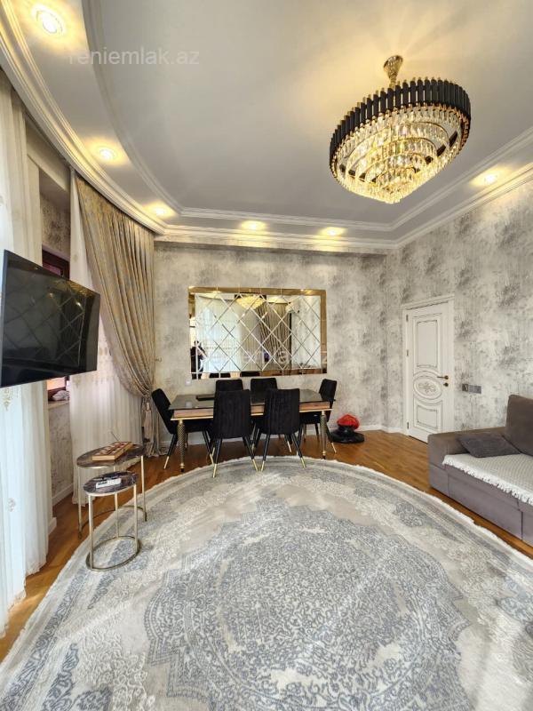 3 otaqlı Bina evi menzil, Sumqayıt Bulvarı, Sumqayıt