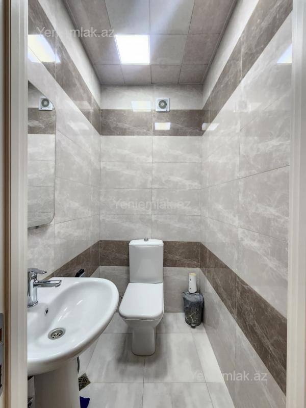 3 otaqlı Bina evi menzil, Sumqayıt Bulvarı, Sumqayıt