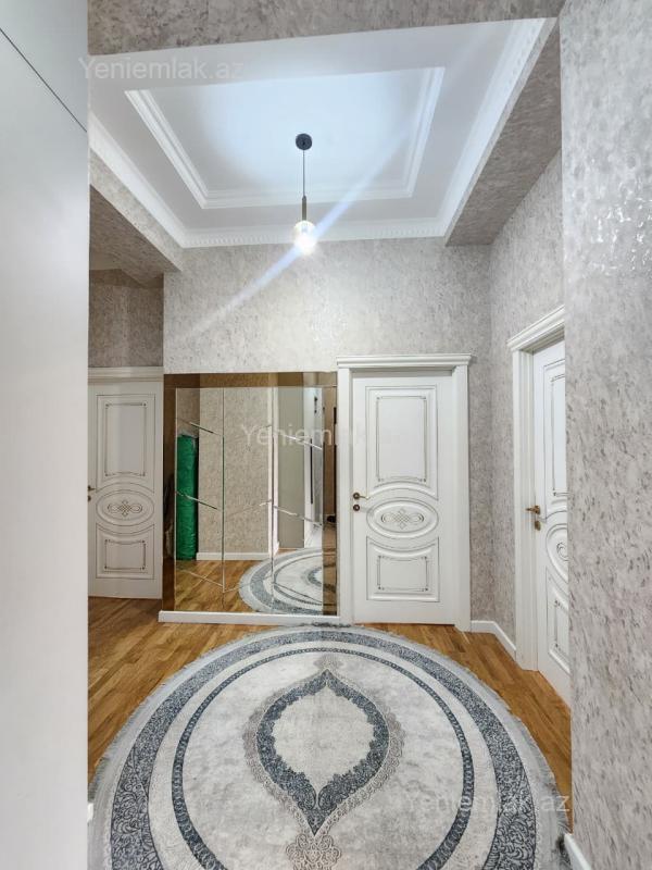 3 otaqlı Bina evi menzil, Sumqayıt Bulvarı, Sumqayıt